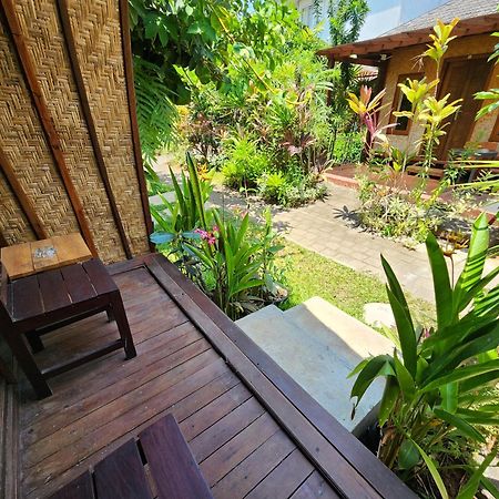 Timbis Homestay Bali Nusa Dua  Buitenkant foto