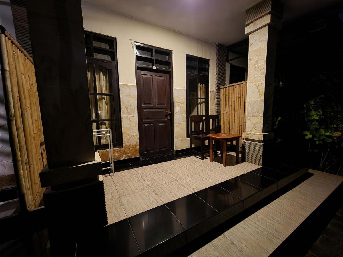 Timbis Homestay Bali Nusa Dua  Buitenkant foto