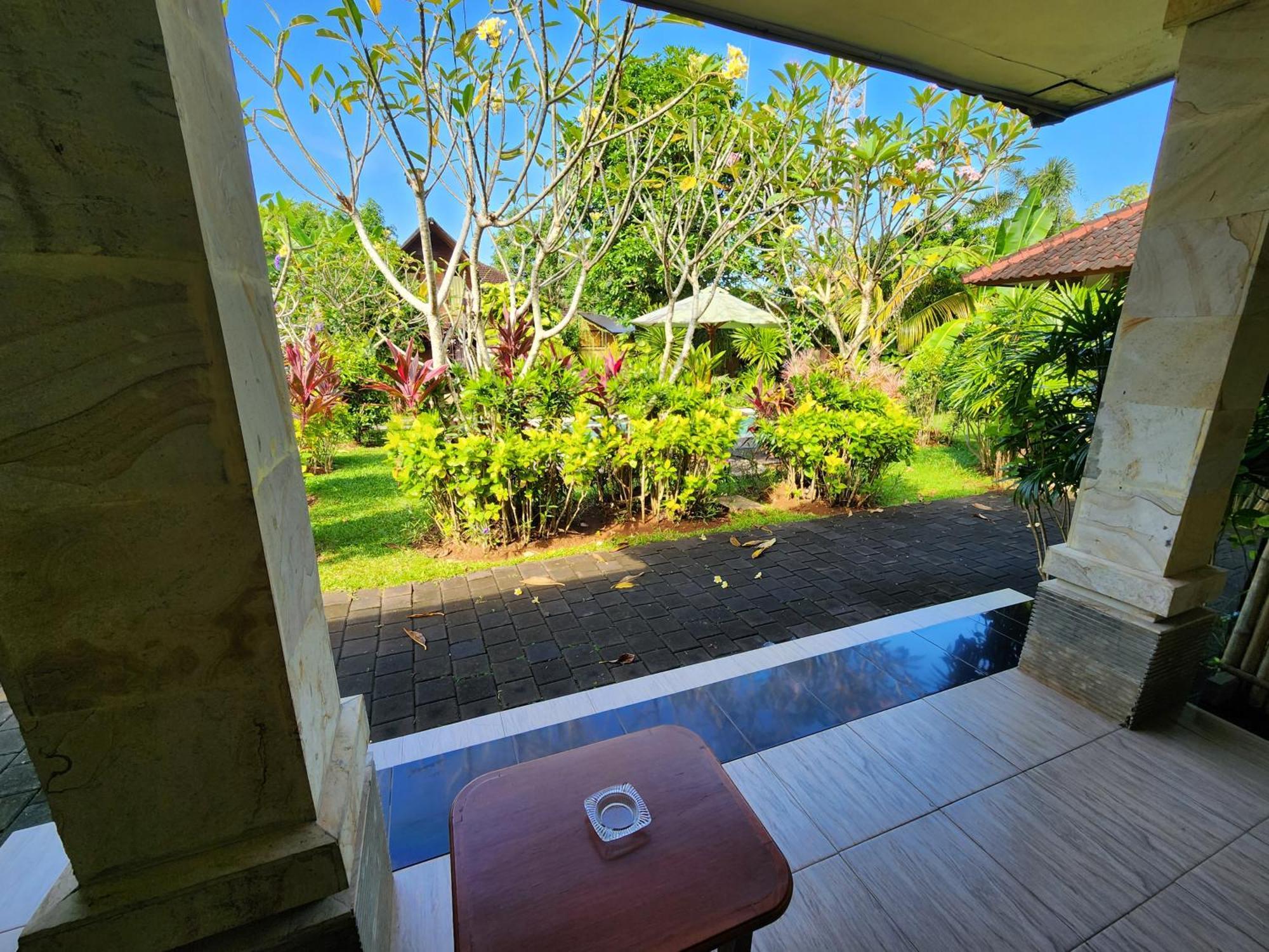 Timbis Homestay Bali Nusa Dua  Kamer foto