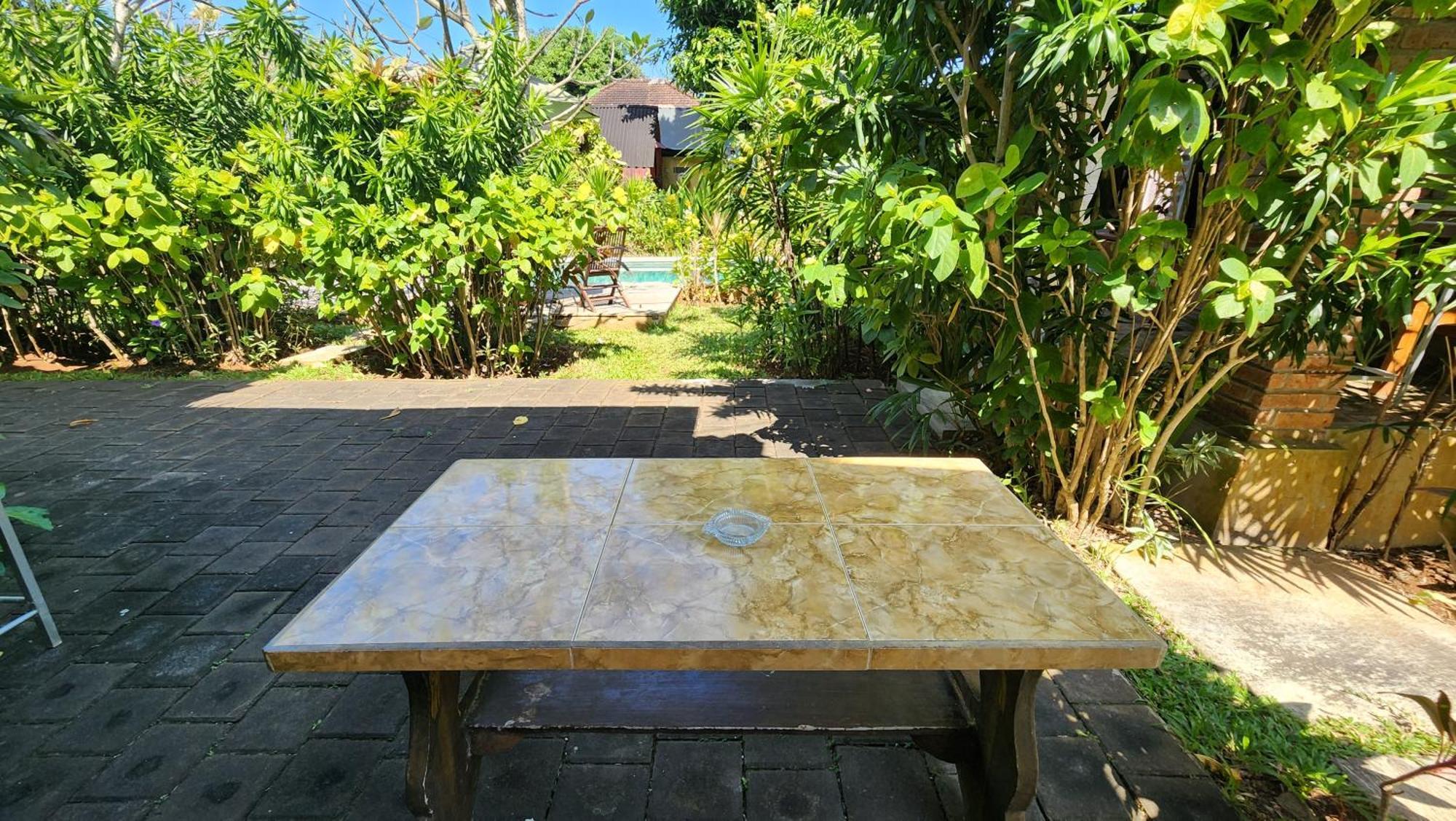 Timbis Homestay Bali Nusa Dua  Buitenkant foto